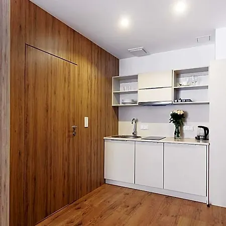 شقة فندقية Wolska 4*