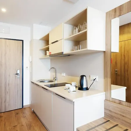 Wolska Aparthotel 3*